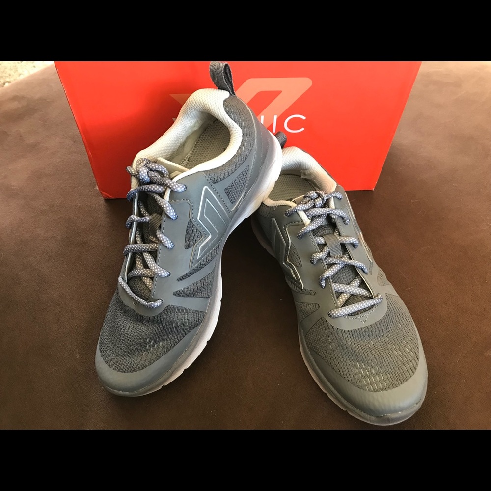 Women’s Vionic Miles Grey Athletic shoes - Size 6